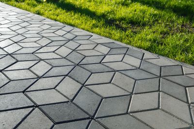 Design Options For Commercial Interlocking Paver Installations